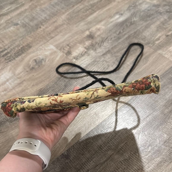 Lightly used Kachemak Canvas & Tapestry Vintage Floral Crossbody Bag - Picture 4 of 10